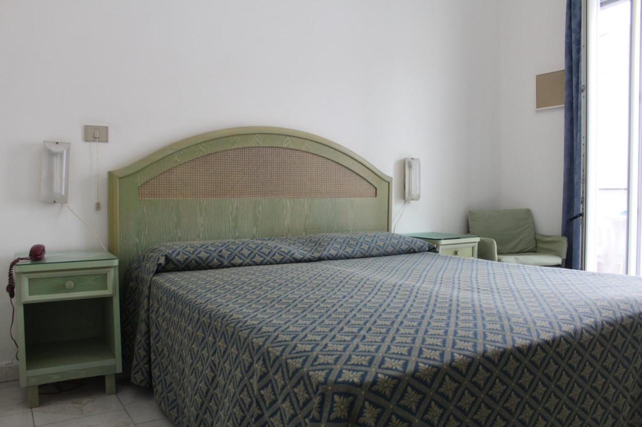 Castiglione 3*